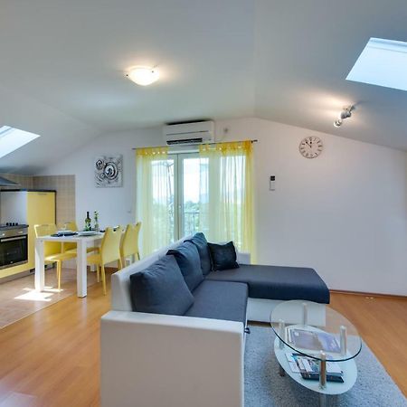 Apartmani Admiral Viskovo Kültér fotó