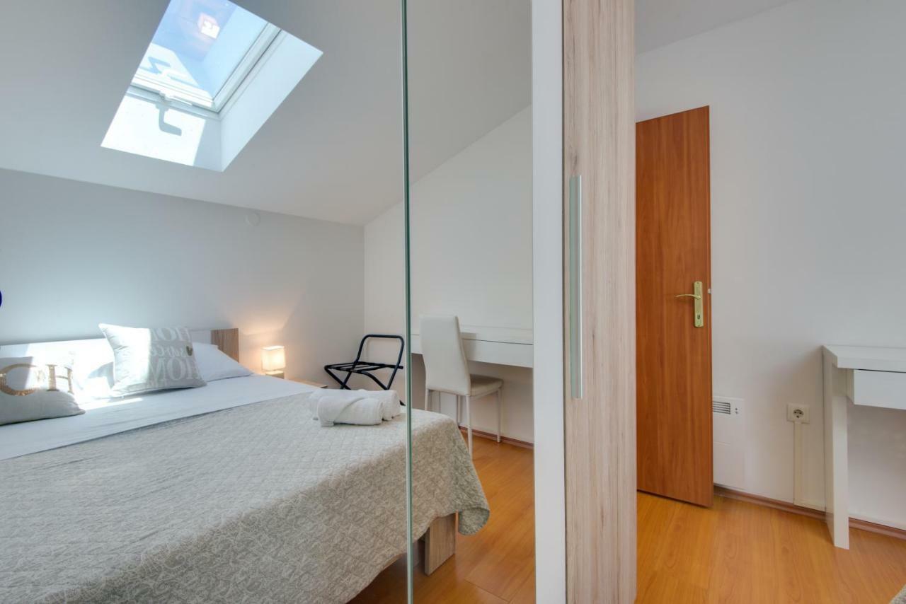 Apartmani Admiral Viskovo Kültér fotó